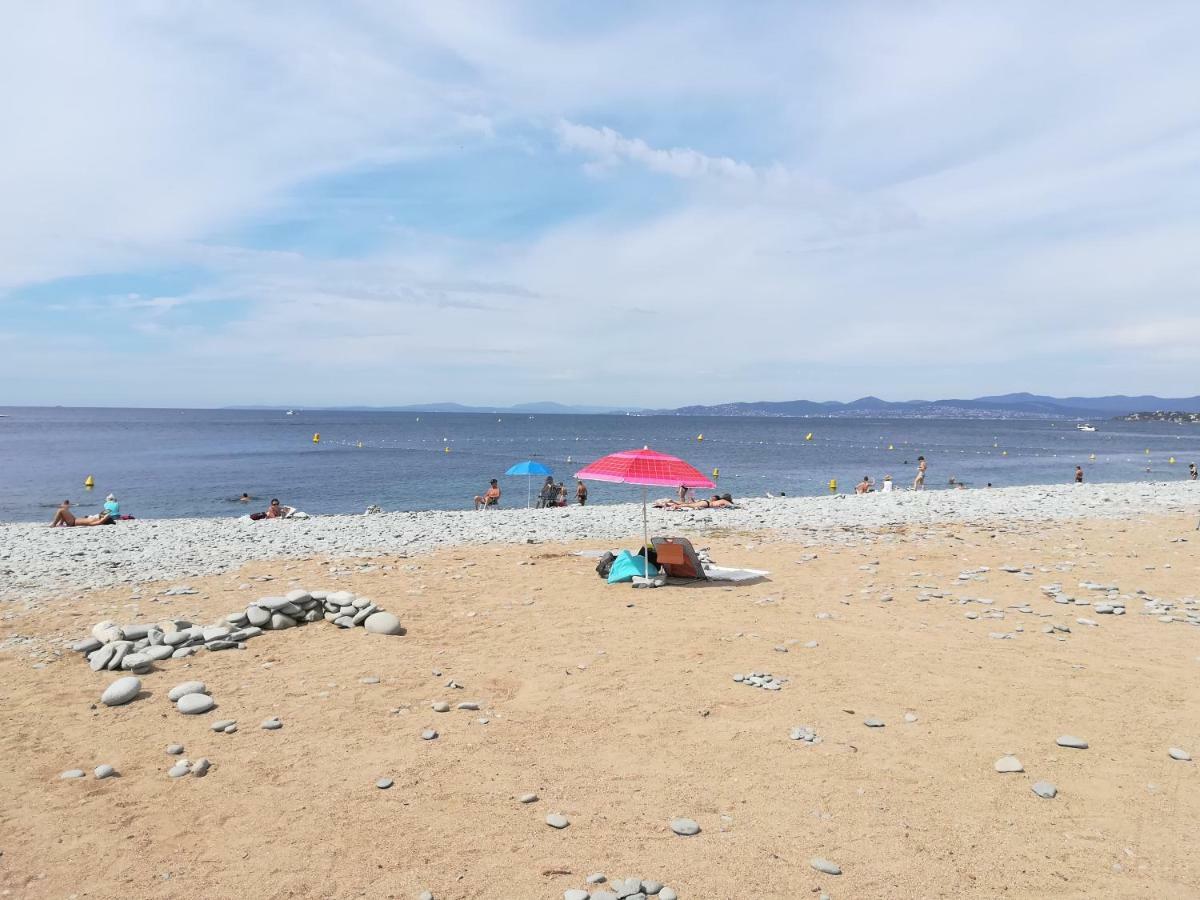 Drammont Cap Esterel Appartement Climatise Dans Le Centre Du Village Vacances מראה חיצוני תמונה